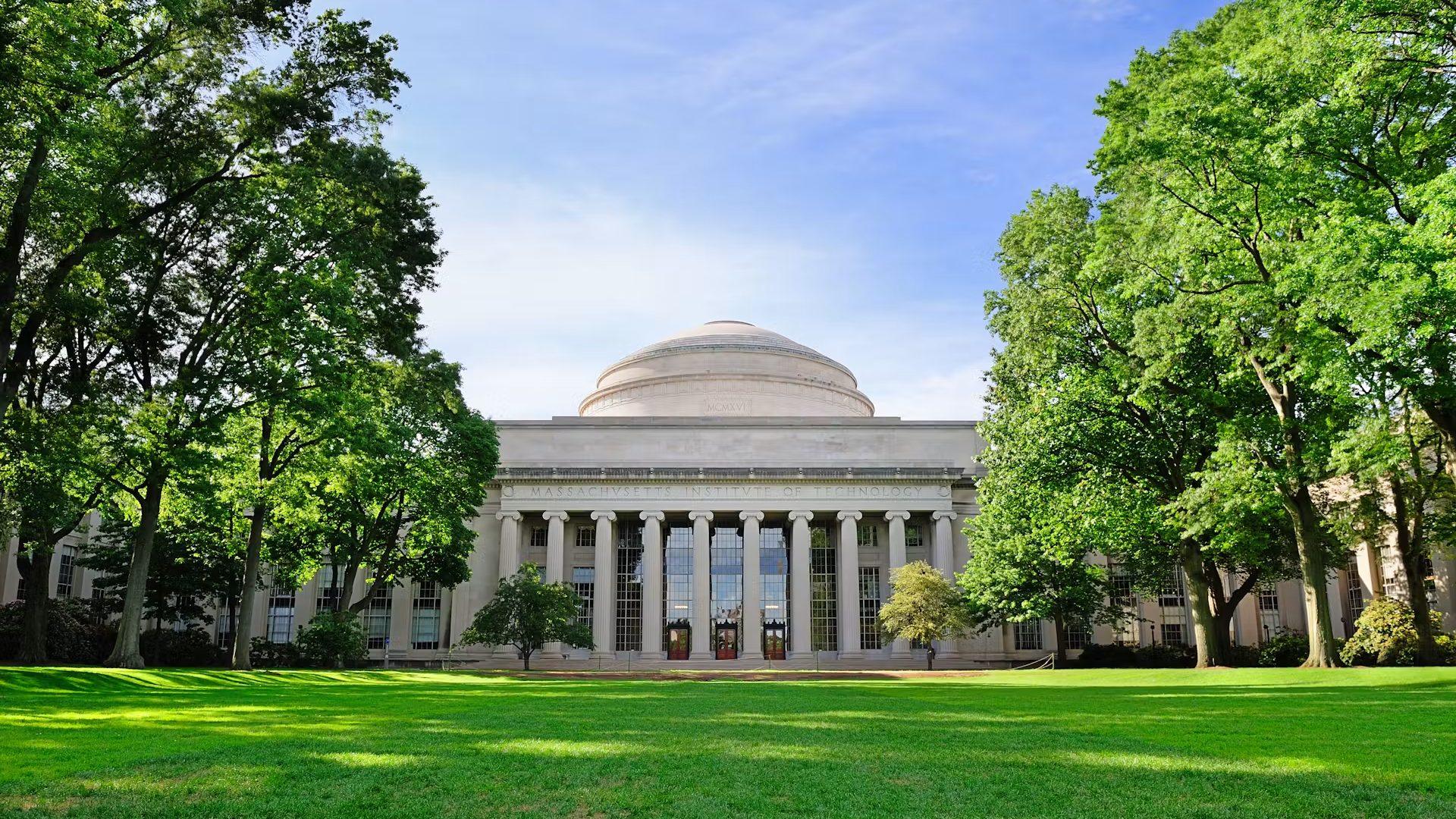 MIT 校园与学生