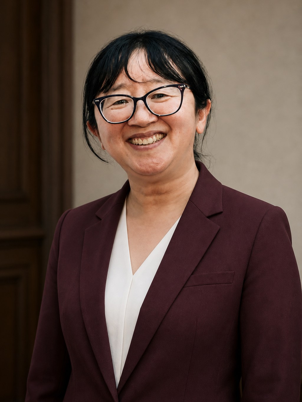潘旦丹 女士